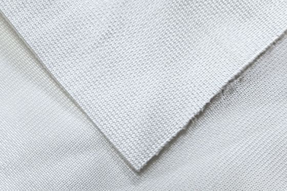 950N Prueba de punción Prueba de puñalada 650GSM UHMWPE / Tejido de poliéster para cercas